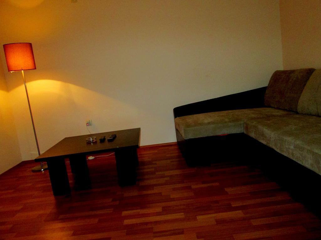 Max Comfort Hotel 库塔伊西 客房 照片