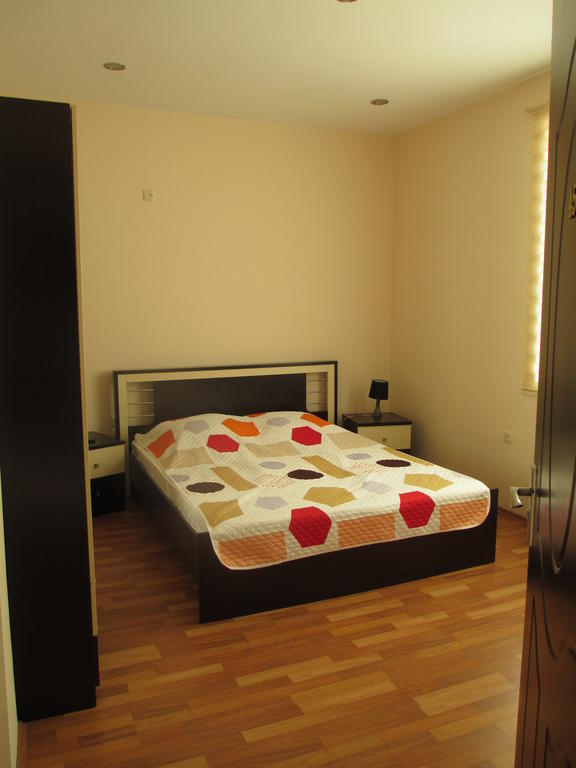 Max Comfort Hotel 库塔伊西 外观 照片
